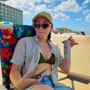 Meet your Posher, Hailey